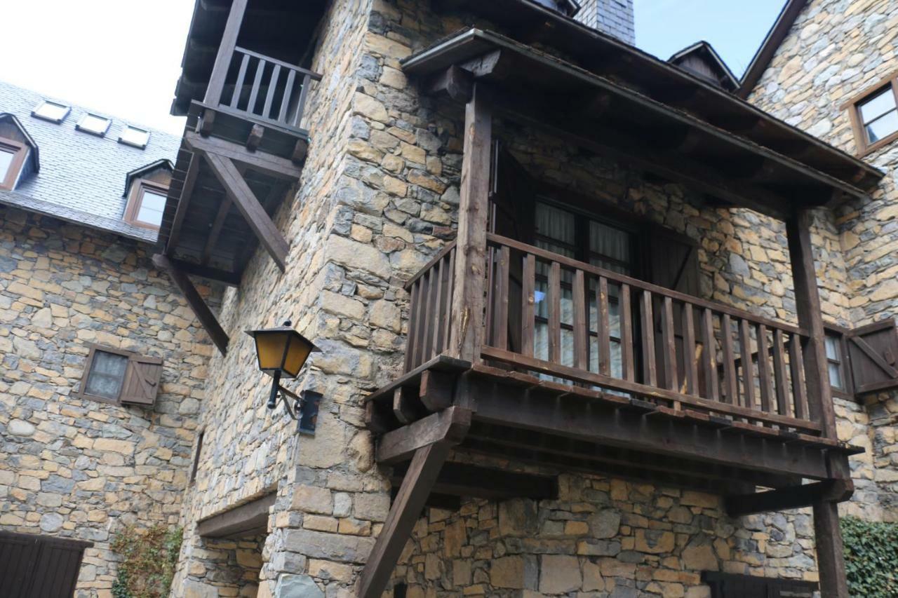 Апартаменты Urbanizacion Linsoles - Benasque Саун Экстерьер фото